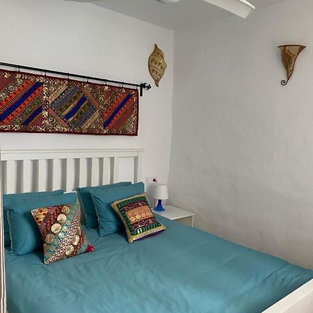 Cheerful One Bedroom Townhouse With Patio Archez Ngoại thất bức ảnh